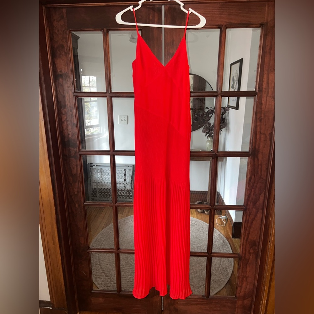 PrettyLittleThing Scarlet Maxi Dress